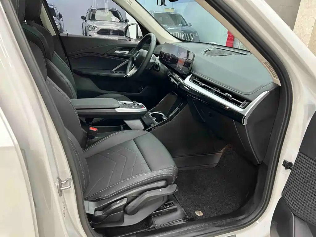 BMW X1 2023 — фото 14