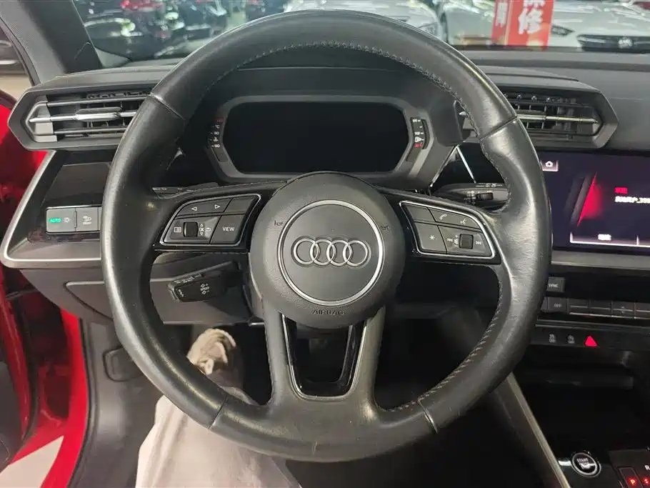 Audi A3 2022 — фото 15