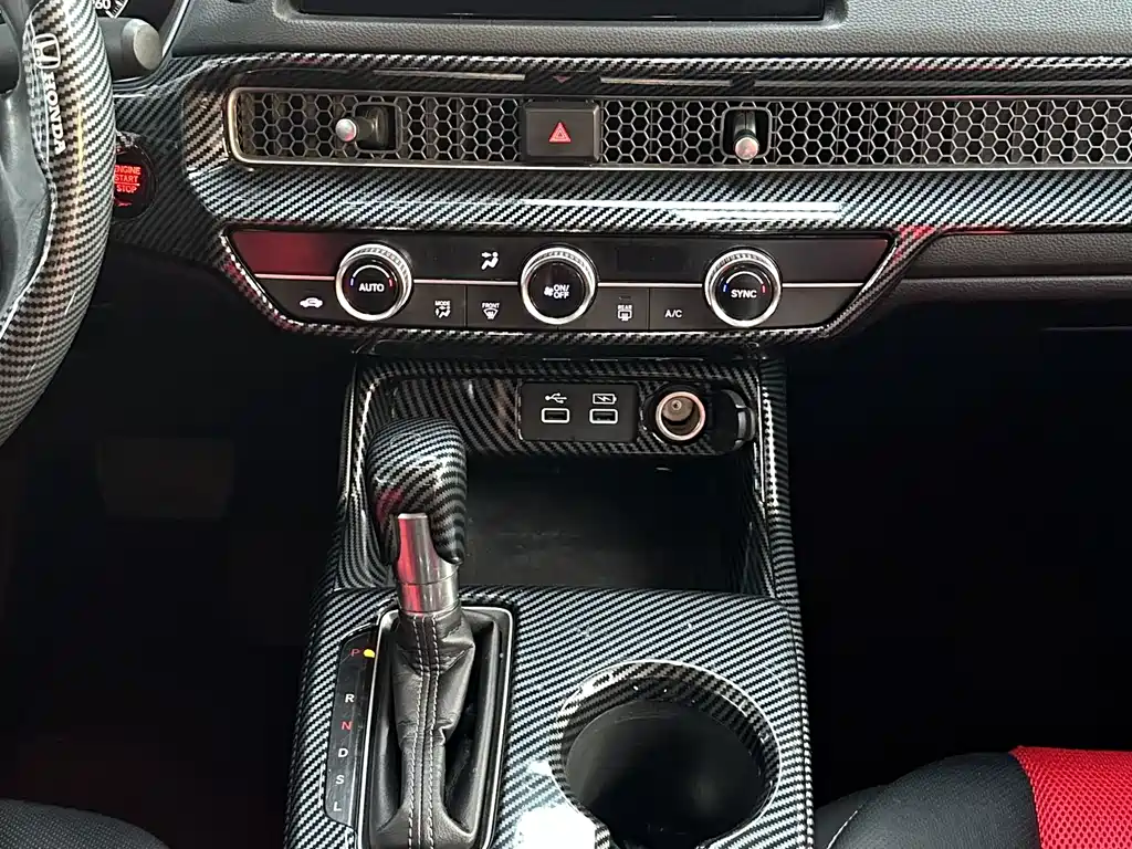 Honda Civic 2022 — фото 12