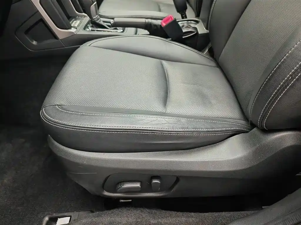 Subaru Forester 2016 — фото 20