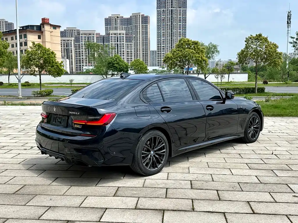 BMW 3 Series 2020