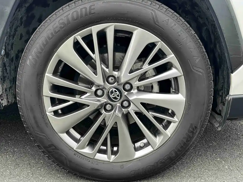 Toyota Wildlander 2020 — фото 20