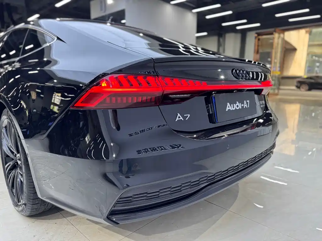 Audi A7 2019 — фото 9