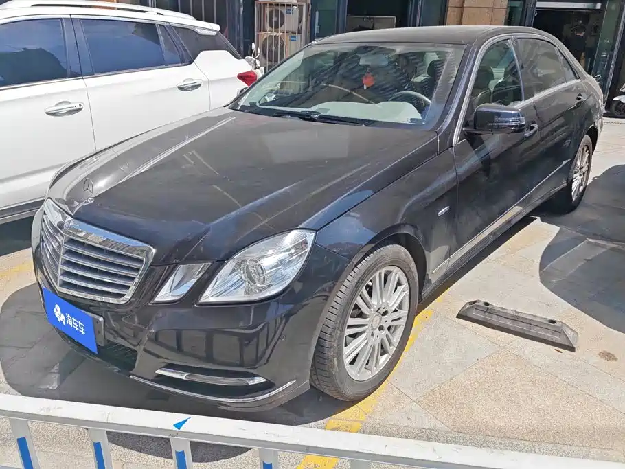 Mercedes-Benz E-Class 2012