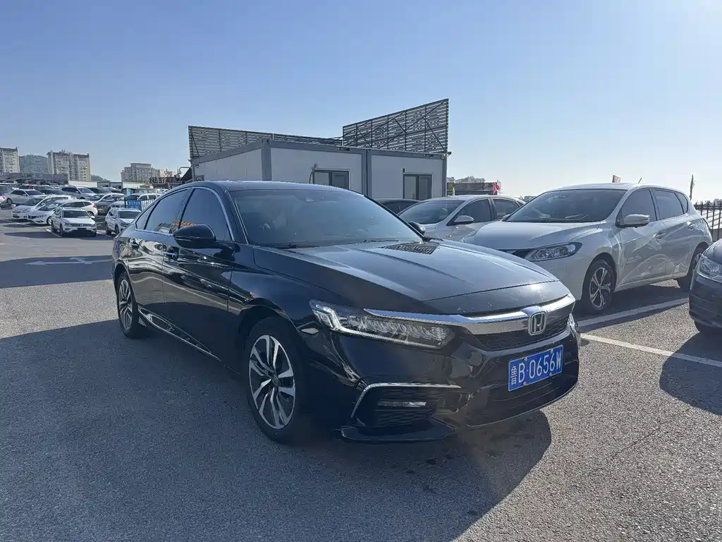 Honda Inspire 2021 — фото 3