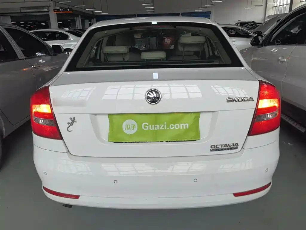 Skoda Octavia 2014 — фото 6