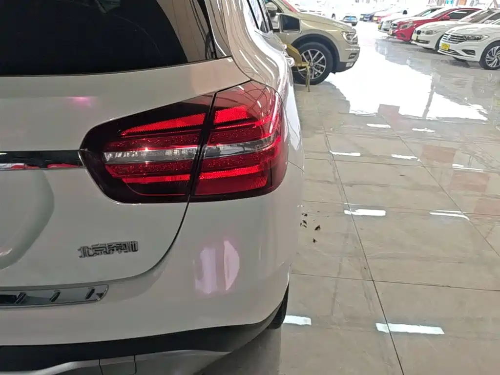 Mercedes-Benz GLA 2017 — фото 8