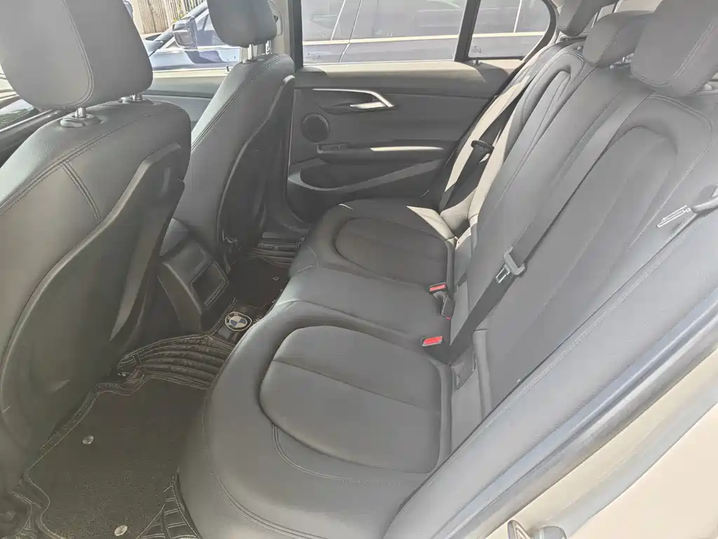 BMW 1 Series 2019