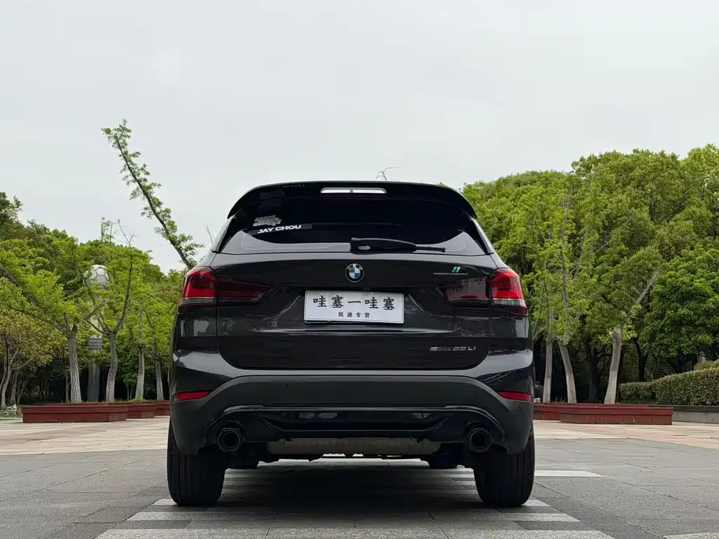BMW X1 2021 — фото 4