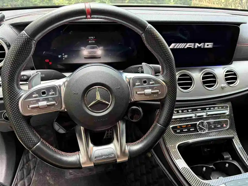 Mercedes-Benz E-Class AMG 2019 — фото 9