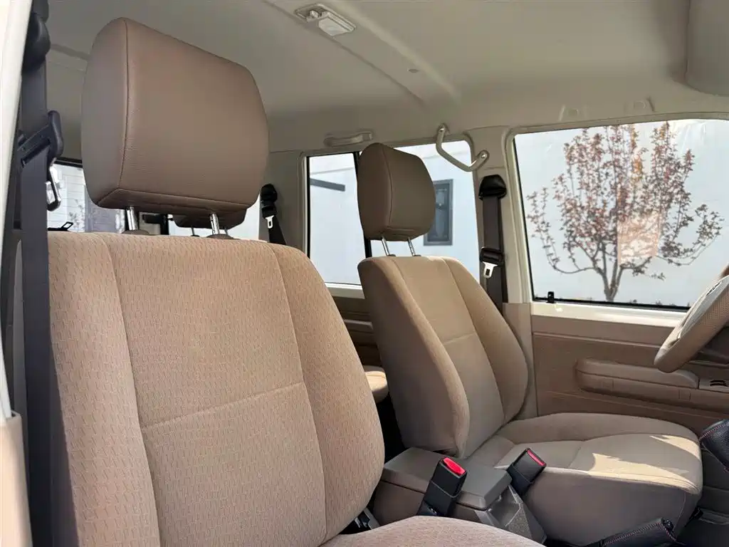 Toyota Land Cruiser 2025 — фото 20