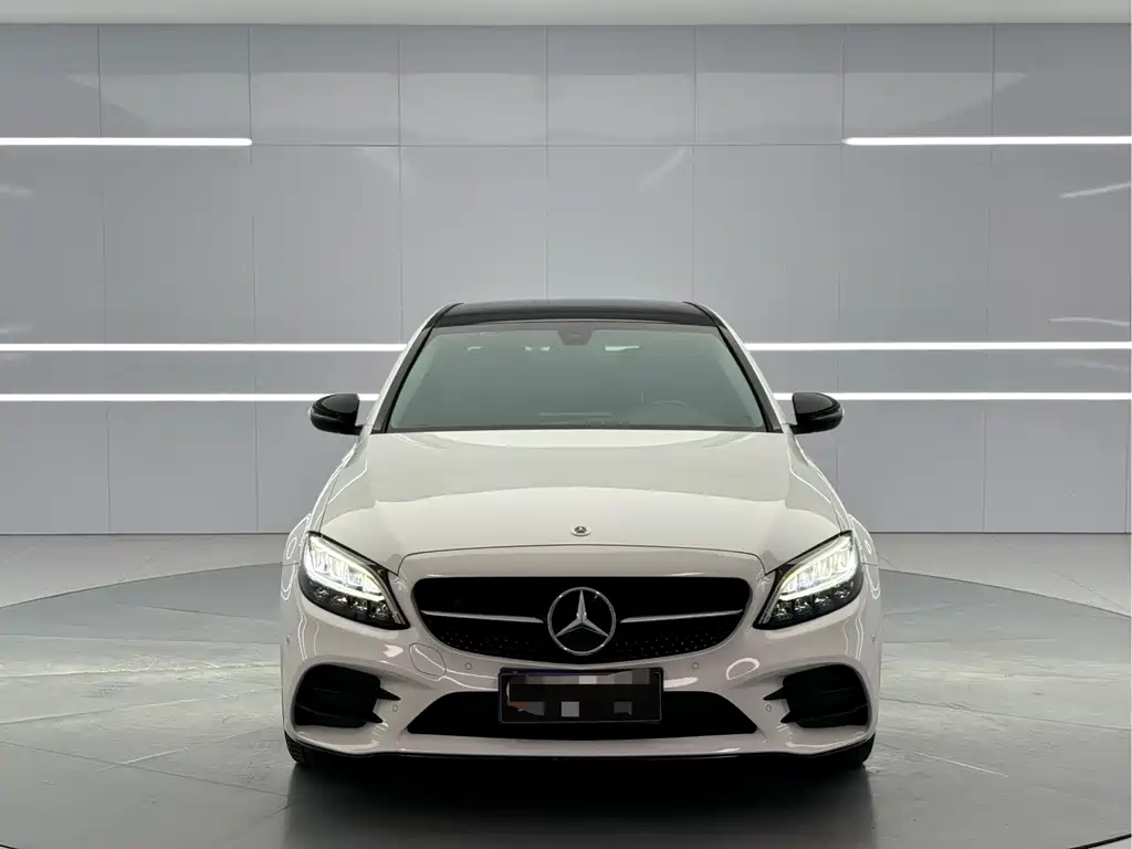 Mercedes-Benz C-Class 2022 — фото 2