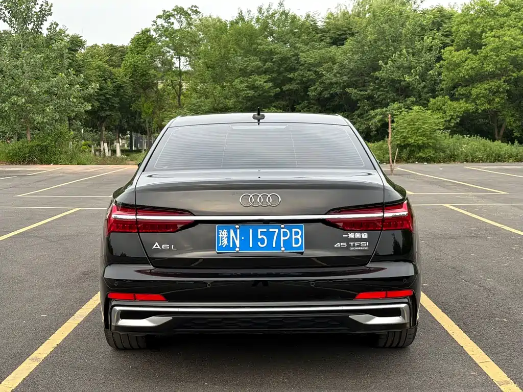 Audi A6L 2025 — фото 5
