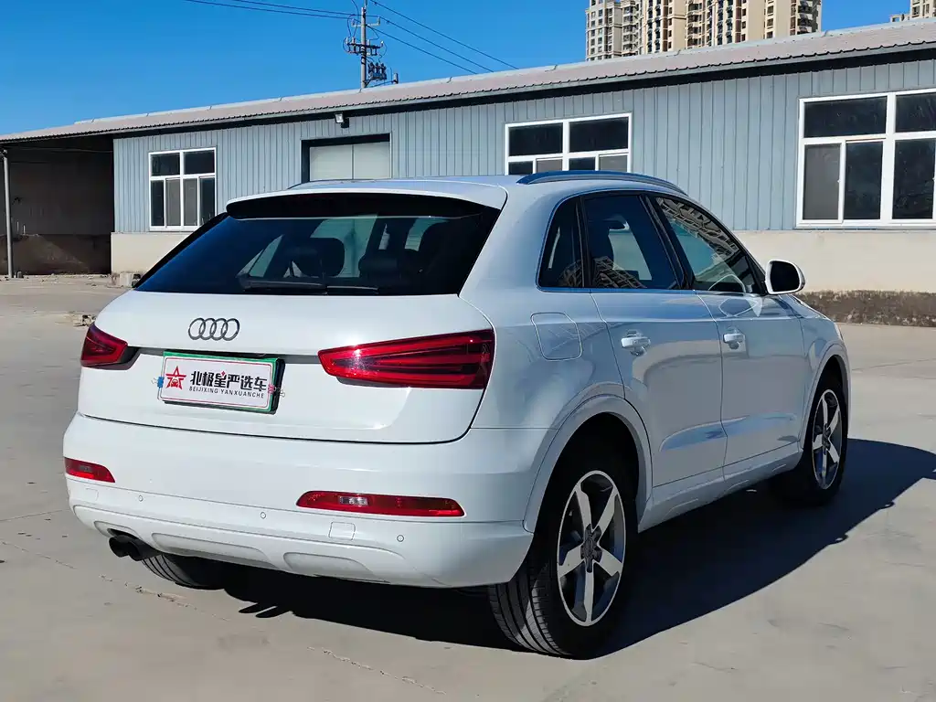 Audi Q3 2016 — фото 2