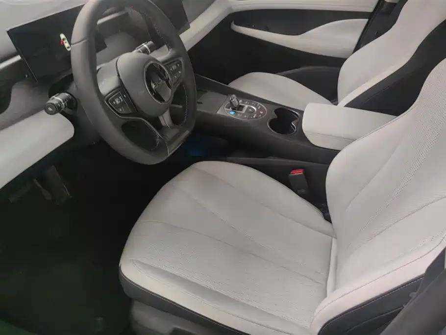 BYD Seal 05 DM-i 2025 — фото 9