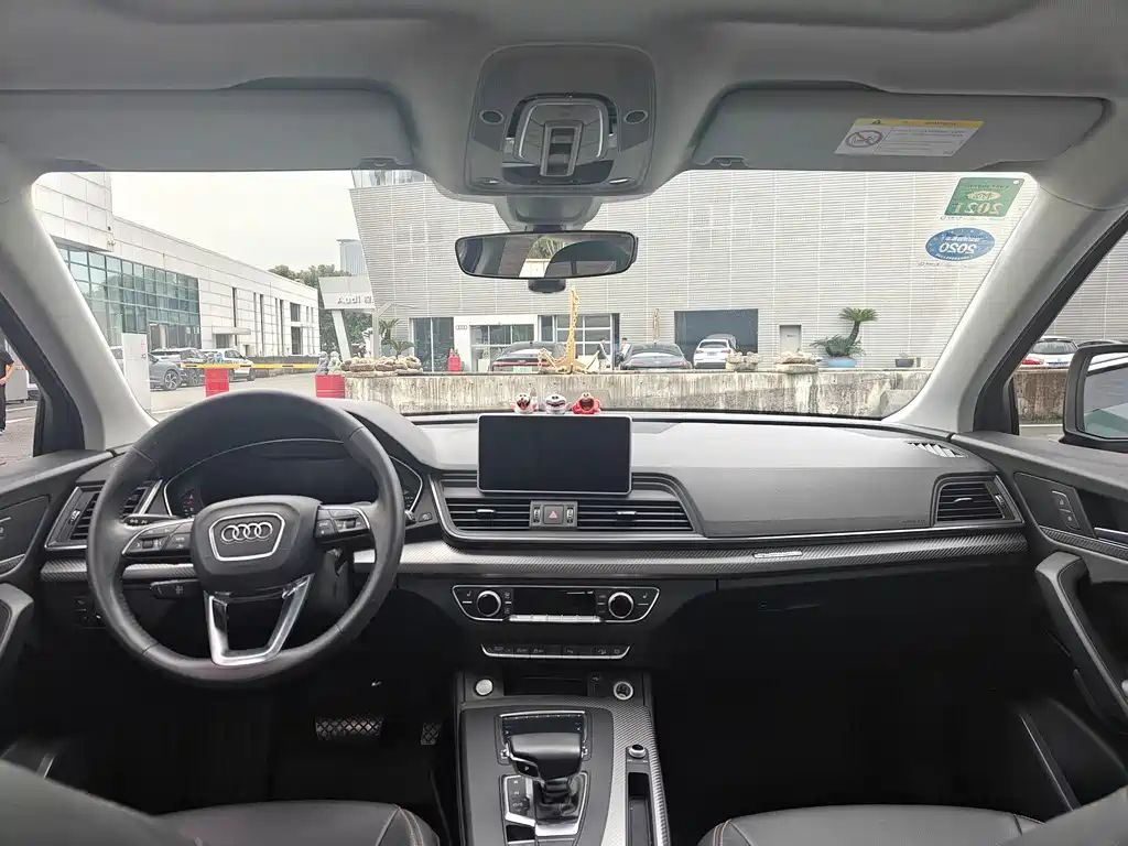 Audi Q5L 2018 — фото 22