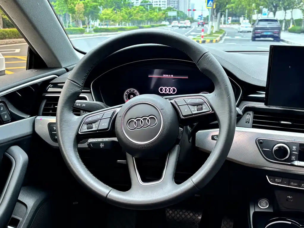 Audi A5 2024 — фото 14