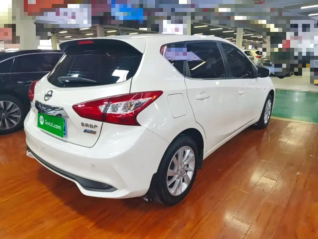 Nissan Tiida 2020