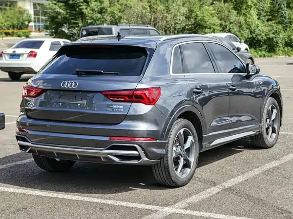 Audi Q3 2022