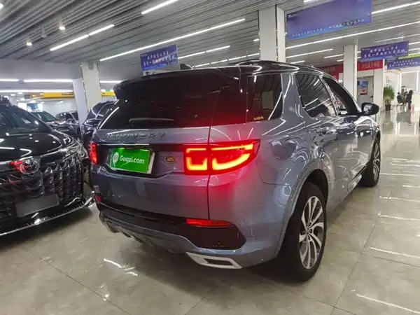 Land Rover Discovery Sport 2020