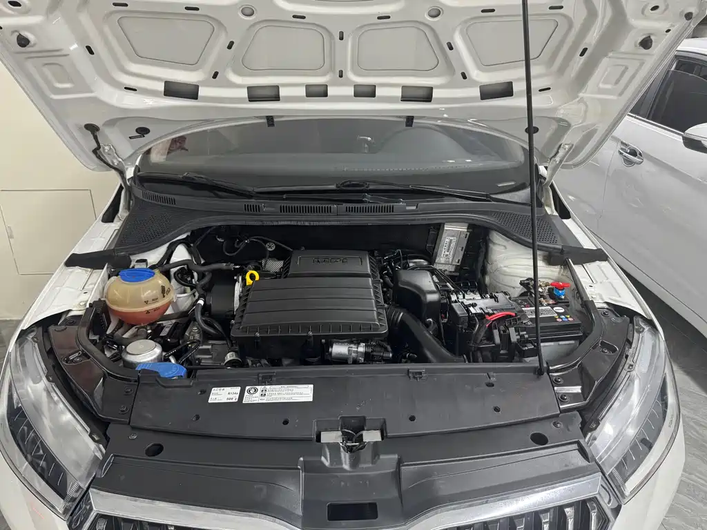 Skoda Rapid 2020 — фото 14