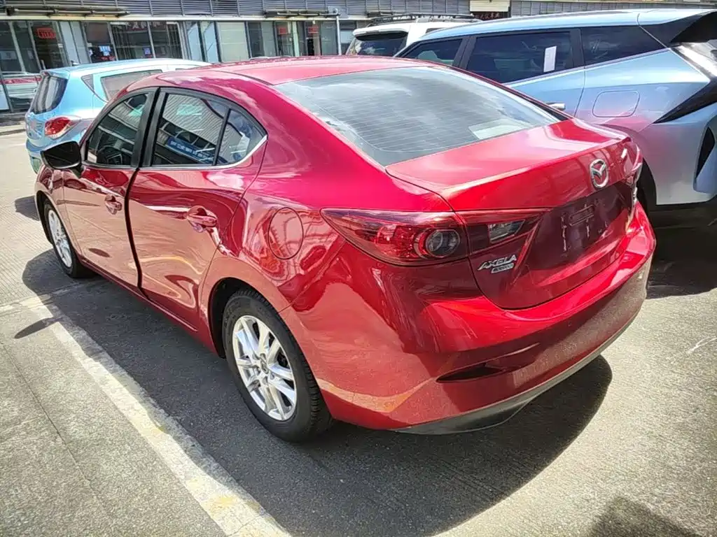 Mazda 3 Angkesela 2015