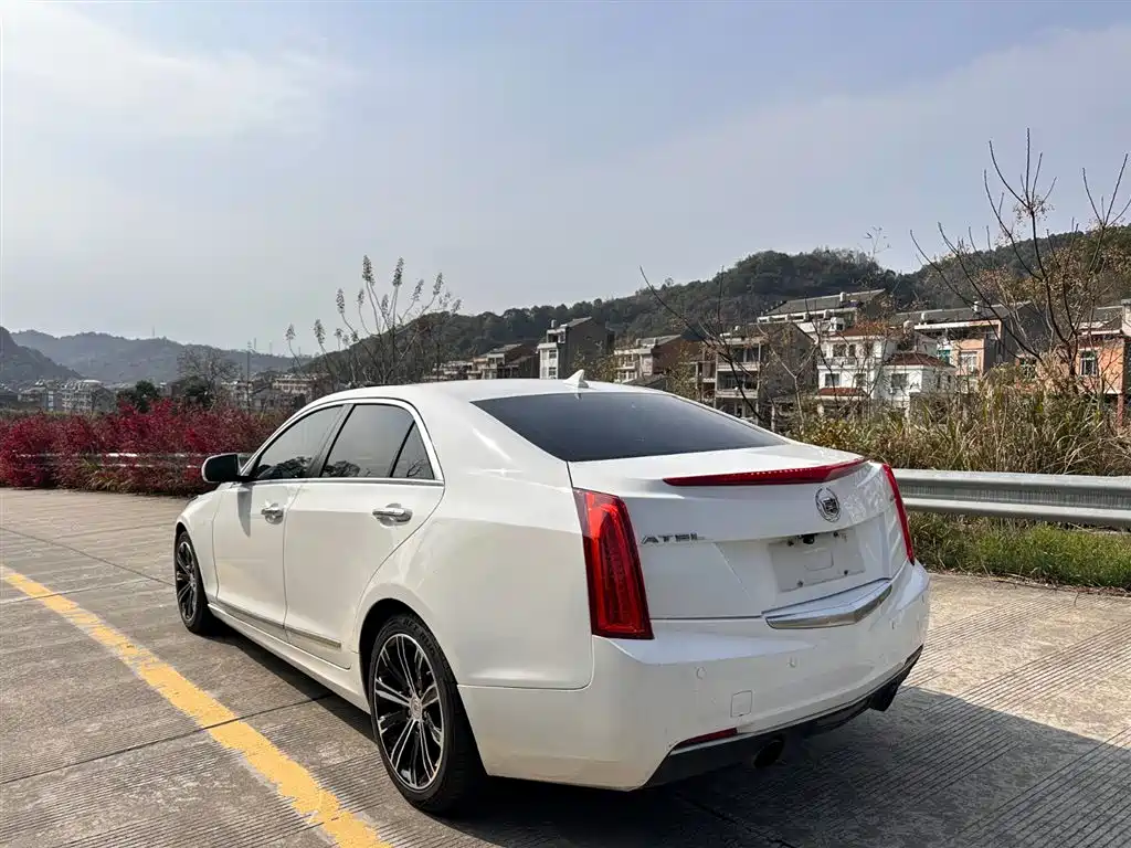 Cadillac ATS-L 2015 — фото 10