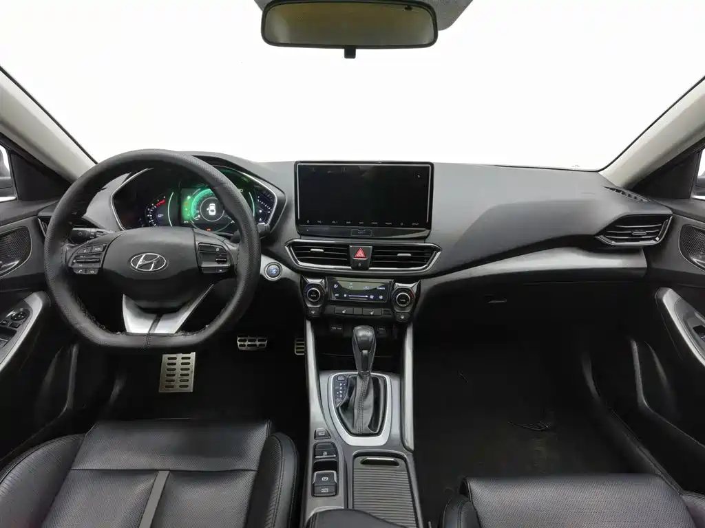Hyundai Fista 2018 — фото 5
