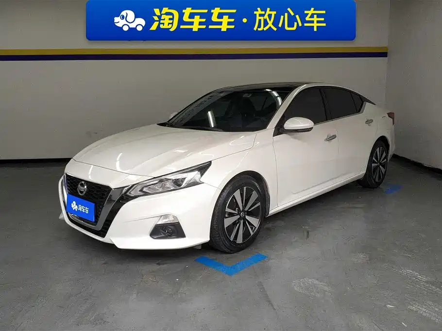 Nissan Teana 2021 — фото 1