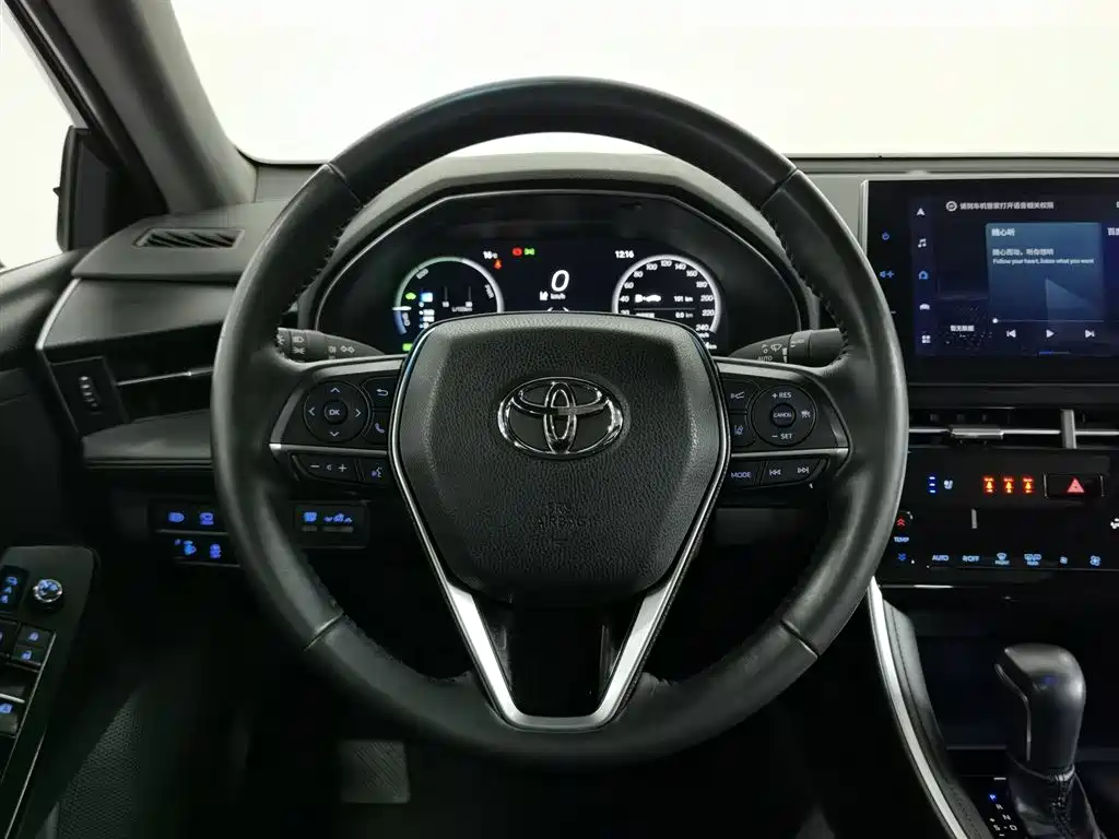 Toyota Avalon 2023 — фото 11