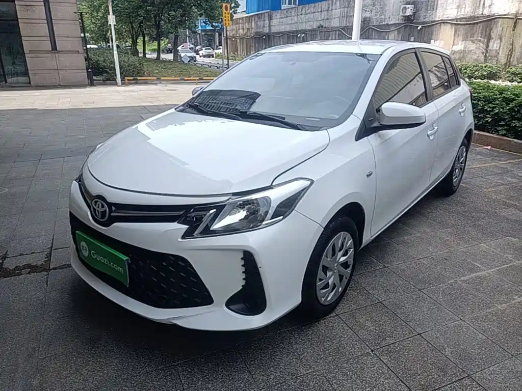 Toyota Vios FS 2023