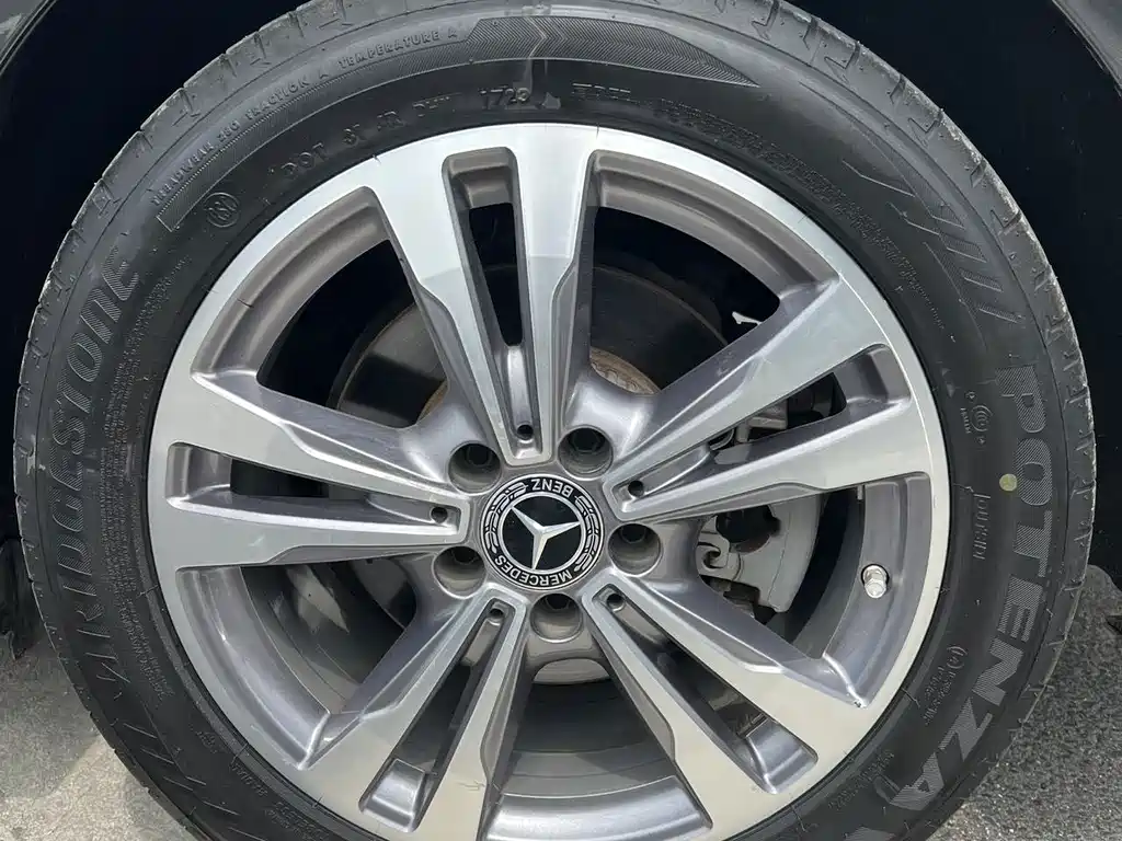 Mercedes-Benz C-Class 2020 — фото 18