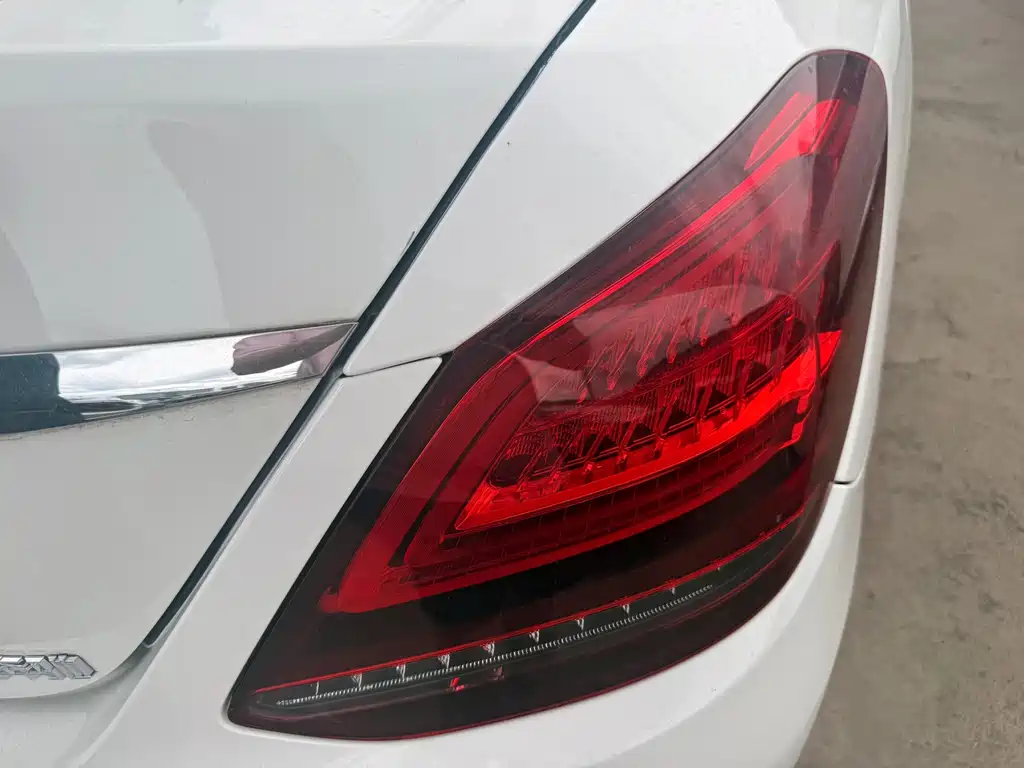 Mercedes-Benz C-Class 2021 — фото 15