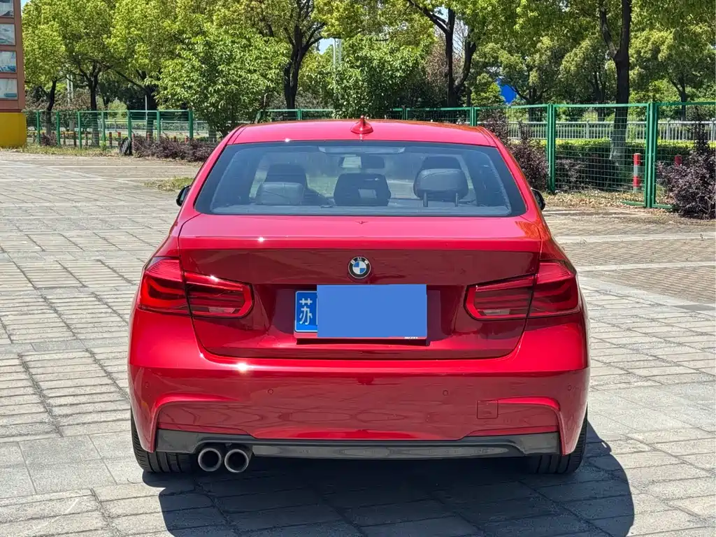 BMW 3 Series 2019 — фото 17