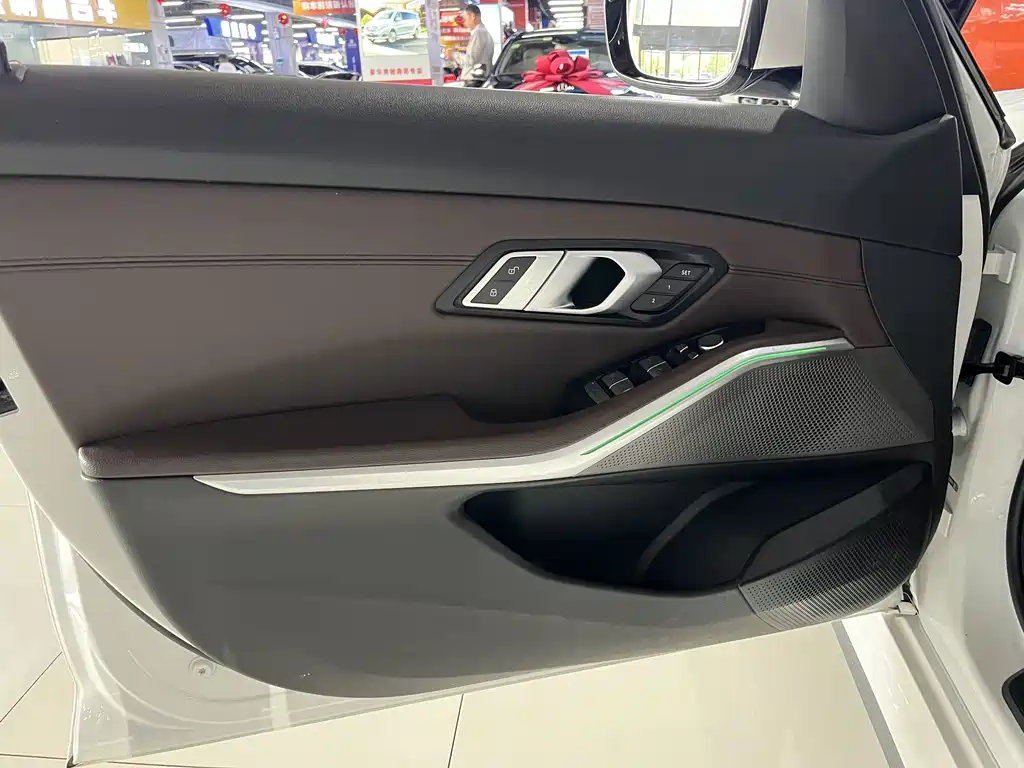BMW i3 2023 — фото 14