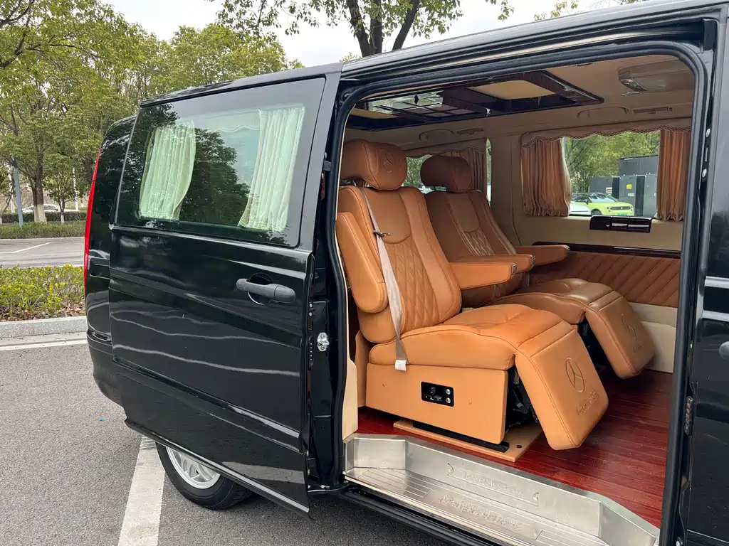 Mercedes-Benz Vito 2015 — фото 19