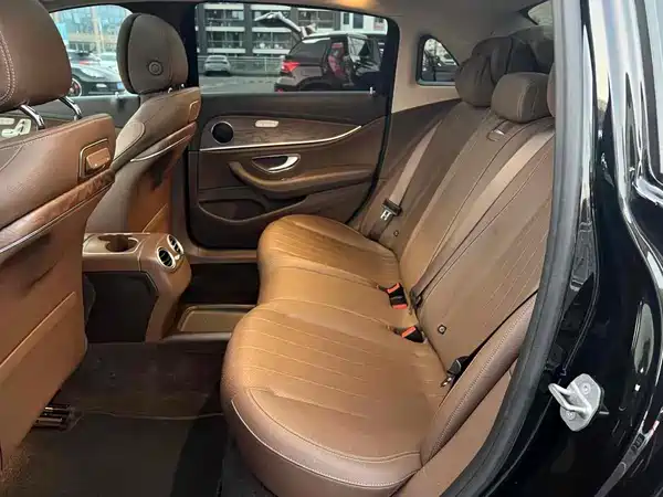 Mercedes-Benz E-Class 2019