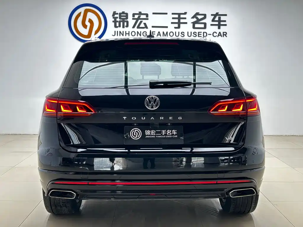 Volkswagen Touareg 2020 — фото 25