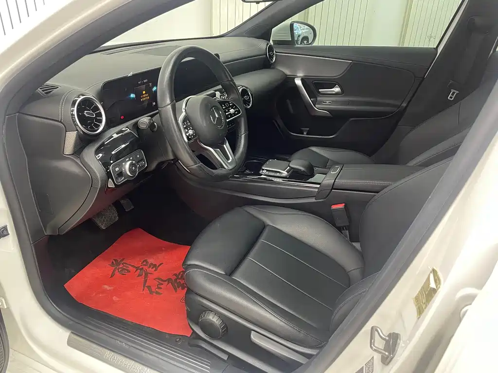 Mercedes-Benz A-Class 2022