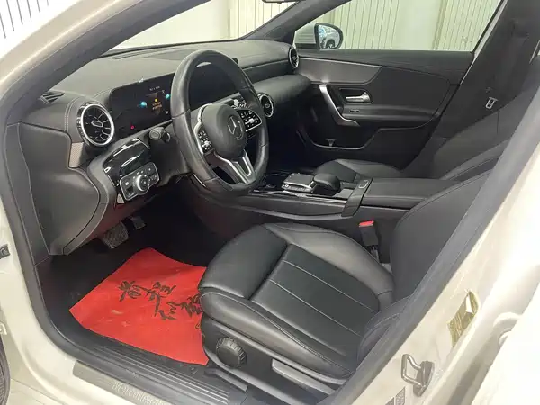 Mercedes-Benz A-Class 2022