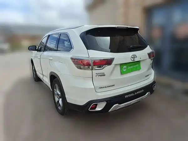 Toyota Highlander 2016