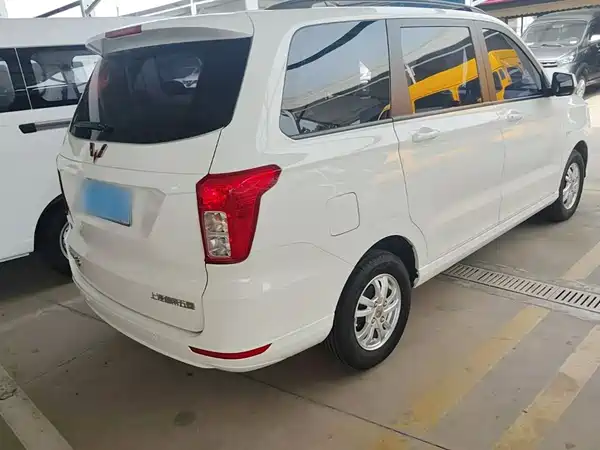 Wuling Hongguang 2022