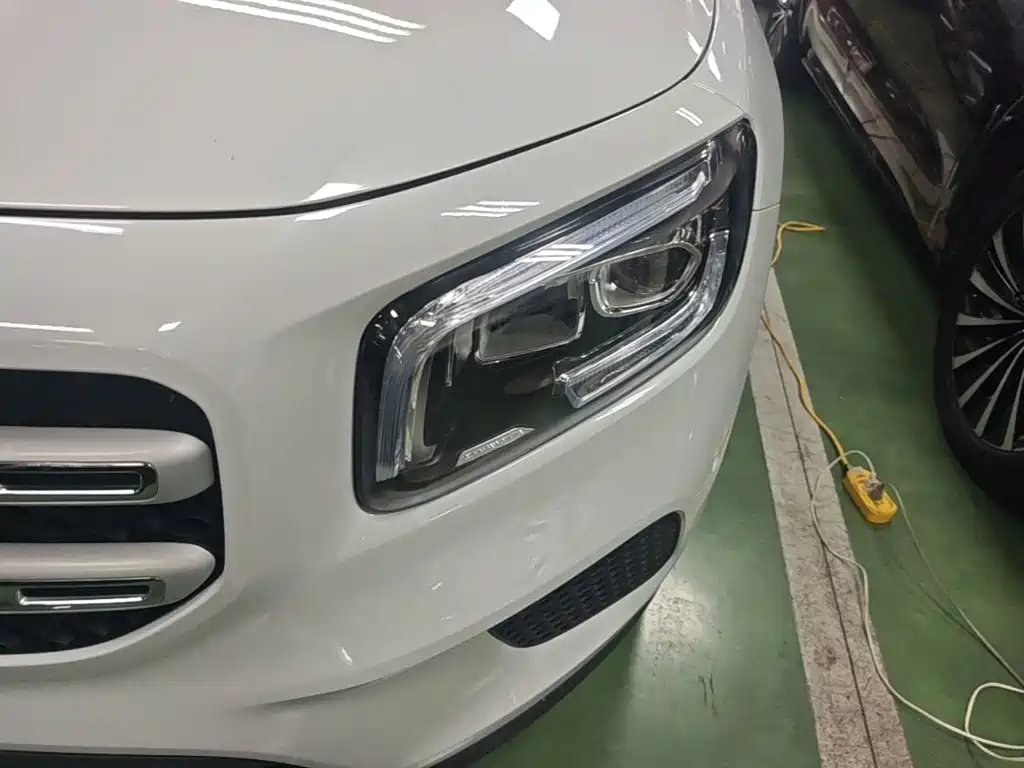 Mercedes-Benz GLB 2020 — фото 24