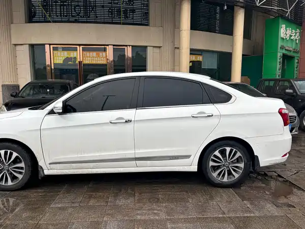 Dongfeng Fengshen A60 2016