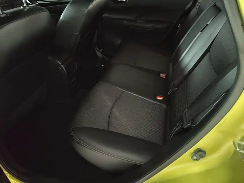 Nissan Tiida 2016 — фото 17