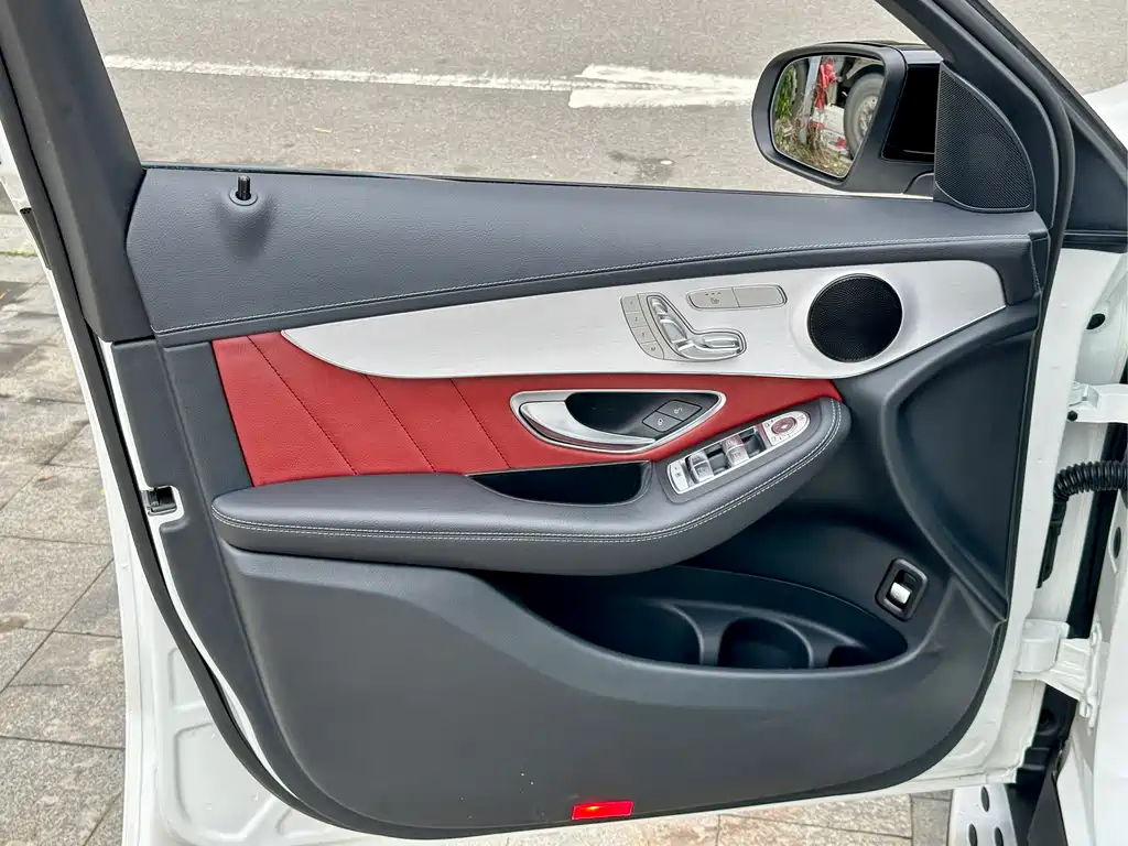 Mercedes-Benz GLC Coupe 2022 — фото 11