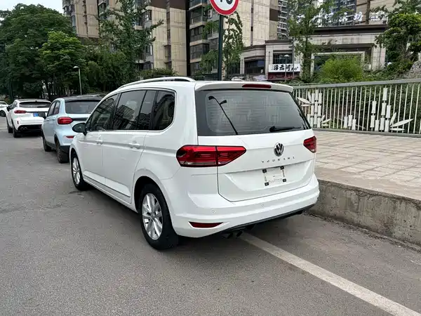 Volkswagen Touran 2017