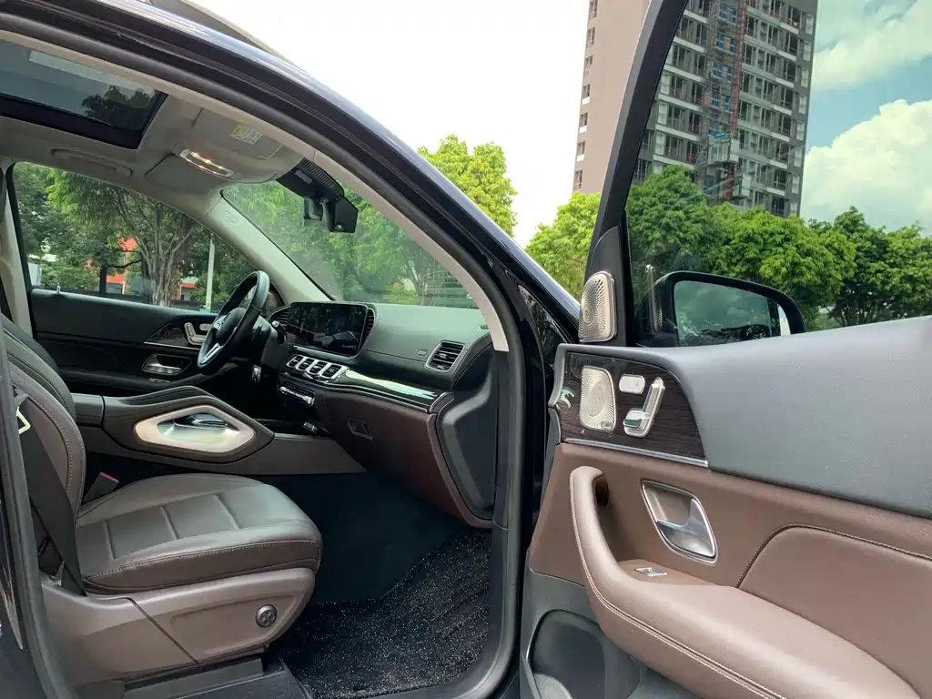 Mercedes-Benz GLE 2023 — фото 16