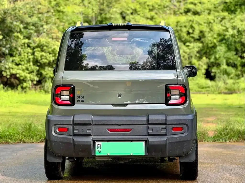 Geely Galaxy Panda 2024