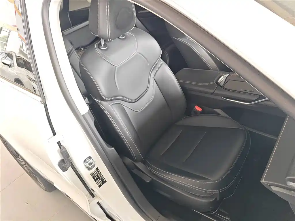 Haval H6 2023 — фото 20